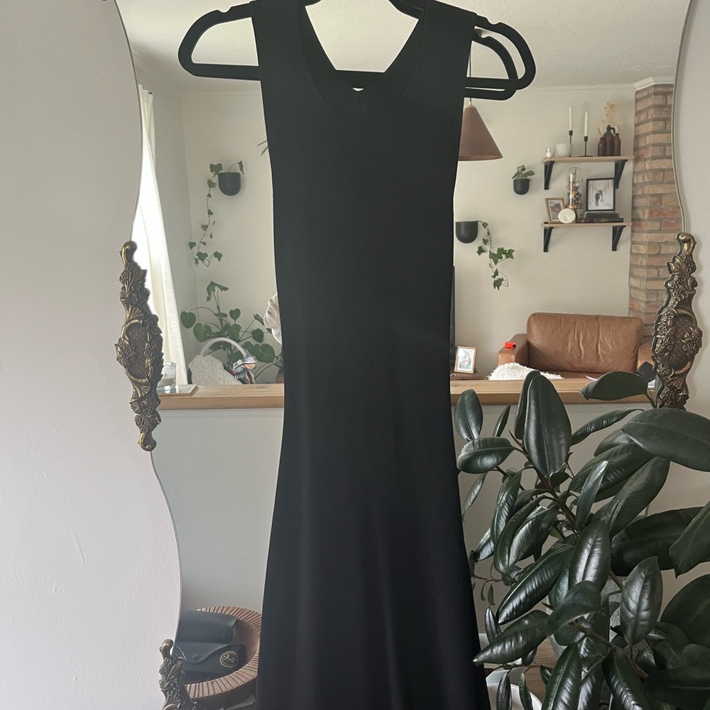 🖤sold🖤Aritzia • Babaton Portside Dress 🖤 - Picture 7 of 8
